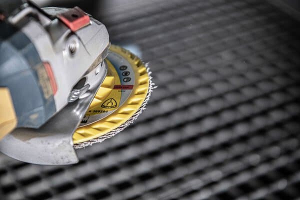 KLINGSPOR SMT 975 Special Flap Discs – 10 Pack