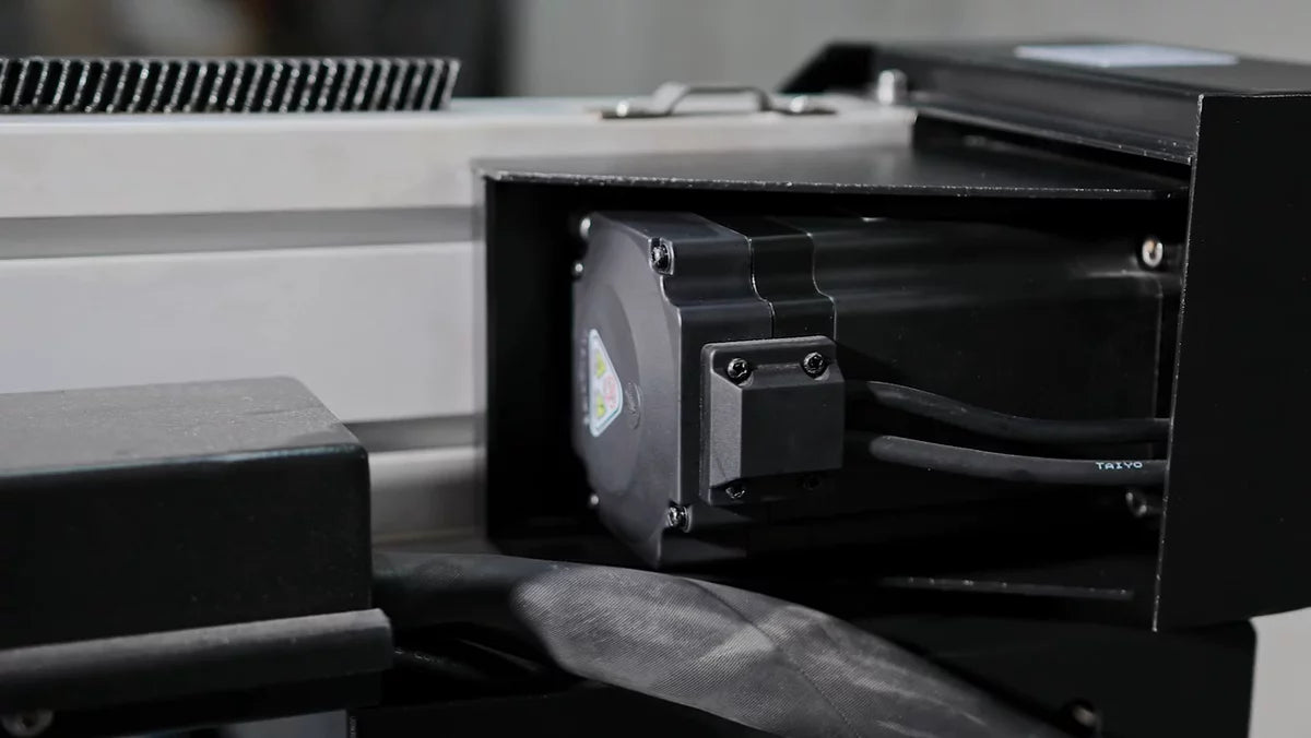 UNIMIG Stealth 3000 CNC table servo motor and belt-driven gantry detail